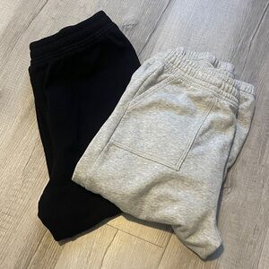 Aeropostale Light Gray and black Cropped Cargo Joggers Selling both together.